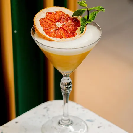 La 'hotel & Restaurant Le Dome Roanne